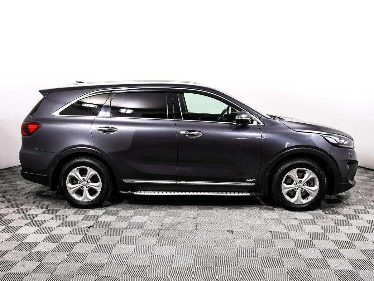 Купить Kia Sorento с пробегом. Фото: #3