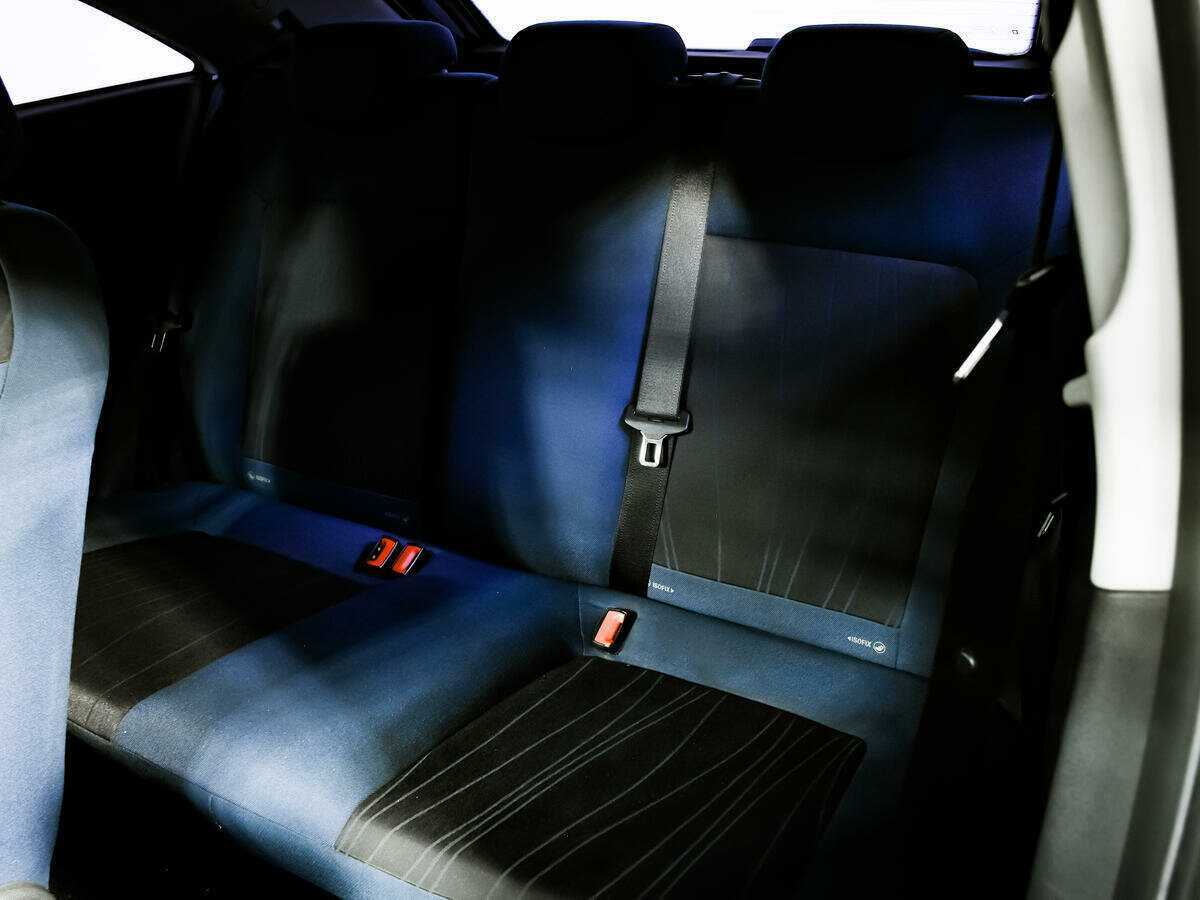 Купить Opel Corsa с пробегом. Фото: #11