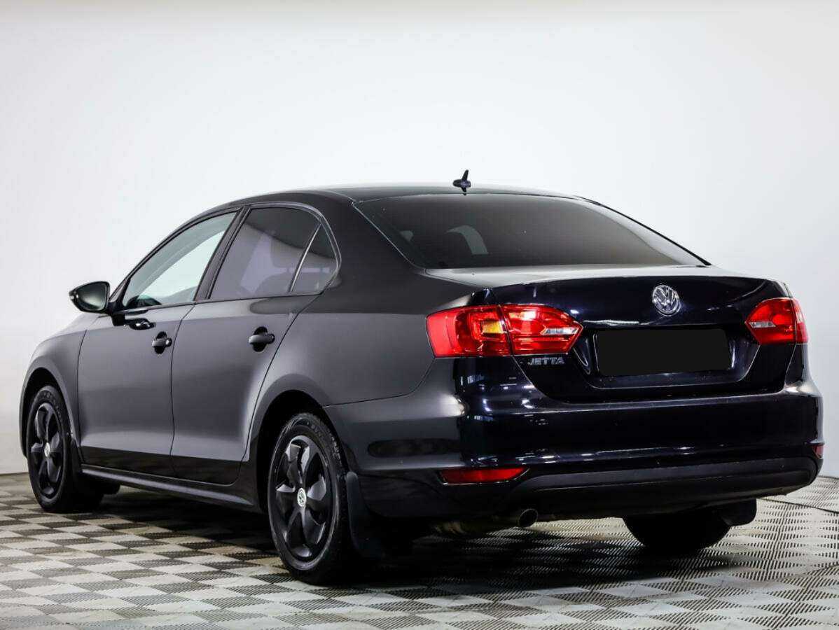 Купить Volkswagen Jetta с пробегом. Фото: #5