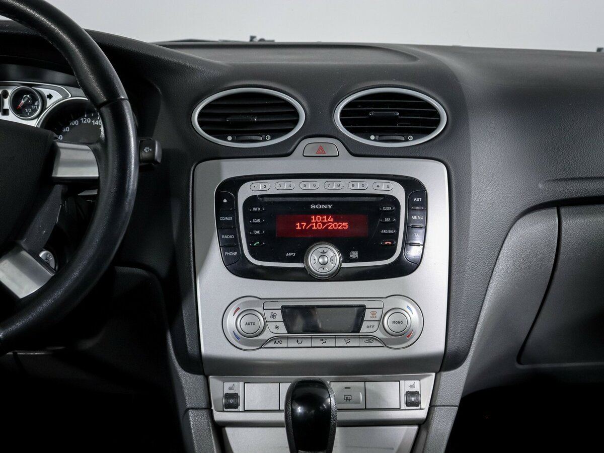 Купить Ford Focus с пробегом. Фото: #10