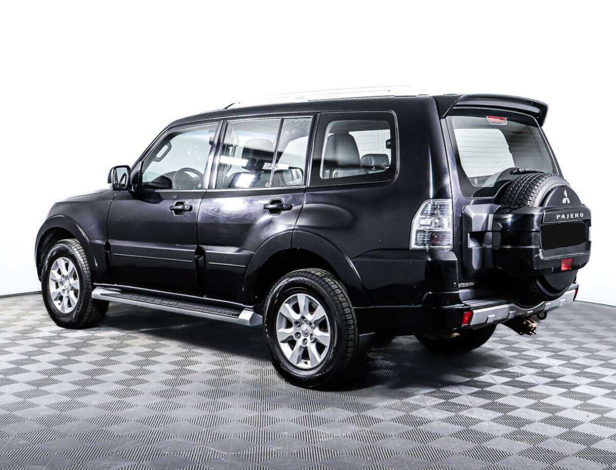 Купить Mitsubishi Pajero с пробегом. Фото: #6