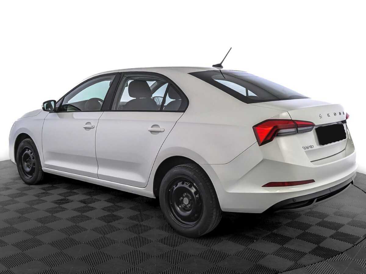 Купить Skoda Rapid с пробегом. Фото: #6