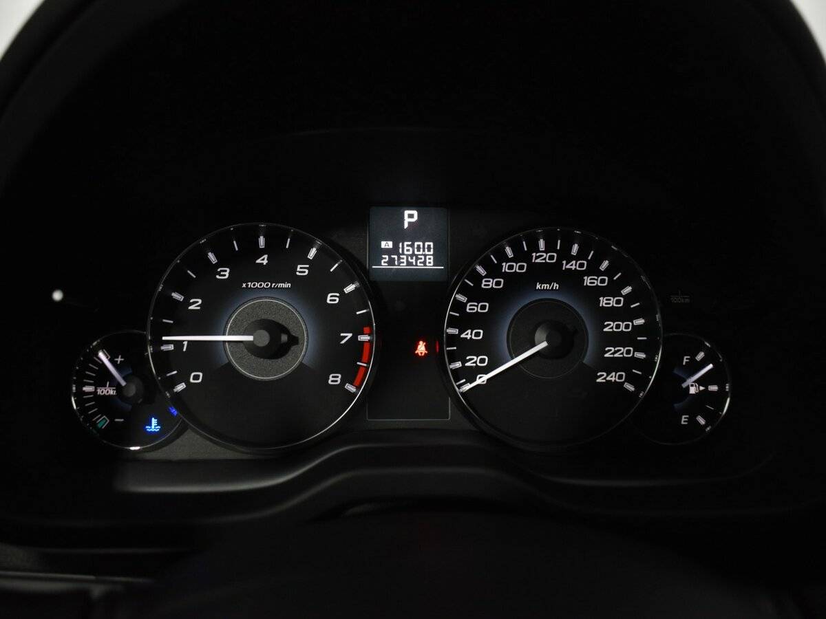 Купить Subaru Legacy с пробегом. Фото: #10