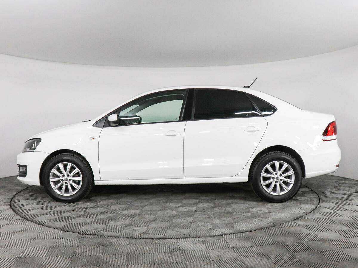 Купить Volkswagen Polo с пробегом. Фото: #7