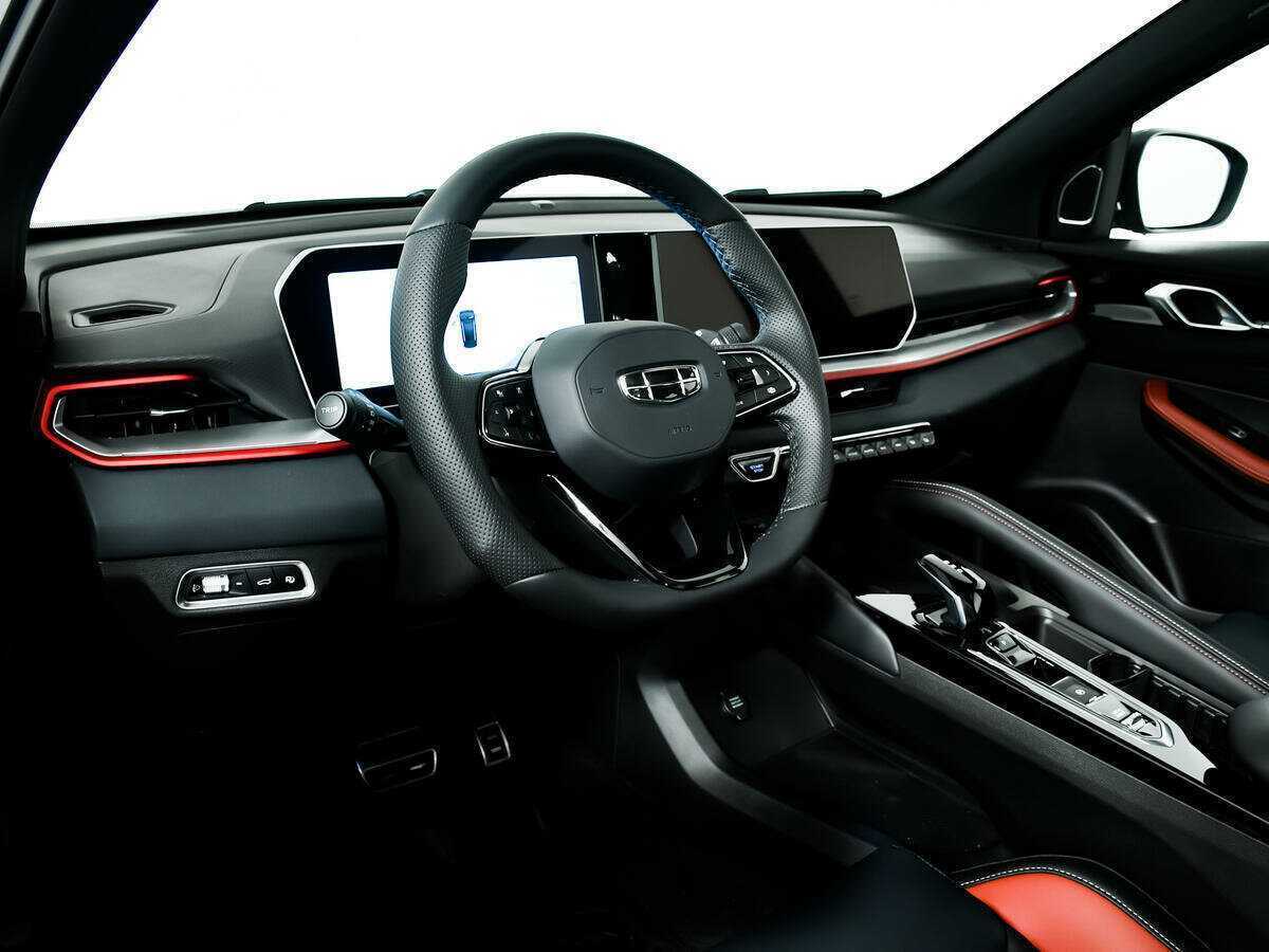 Купить Geely Coolray с пробегом. Фото: #11