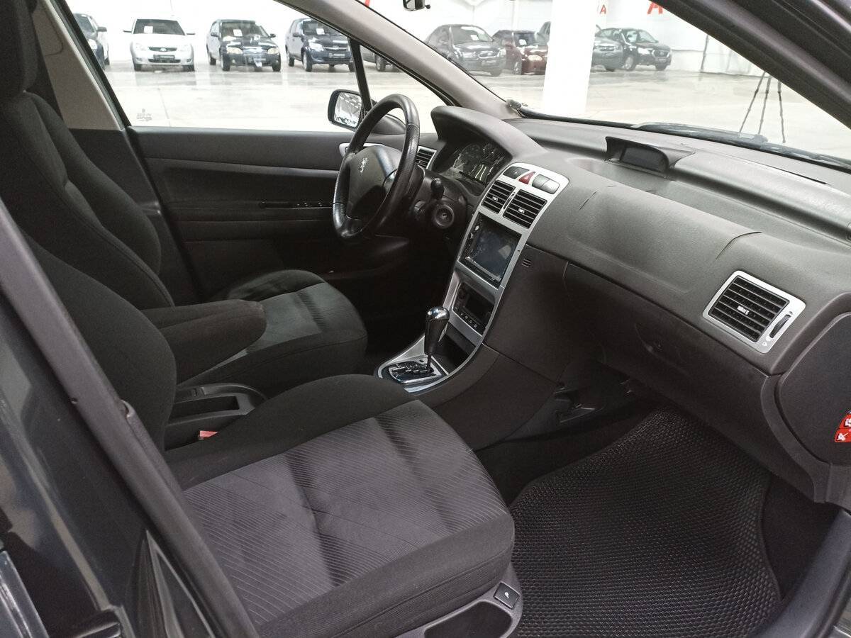 Купить Peugeot 307 с пробегом. Фото: #10