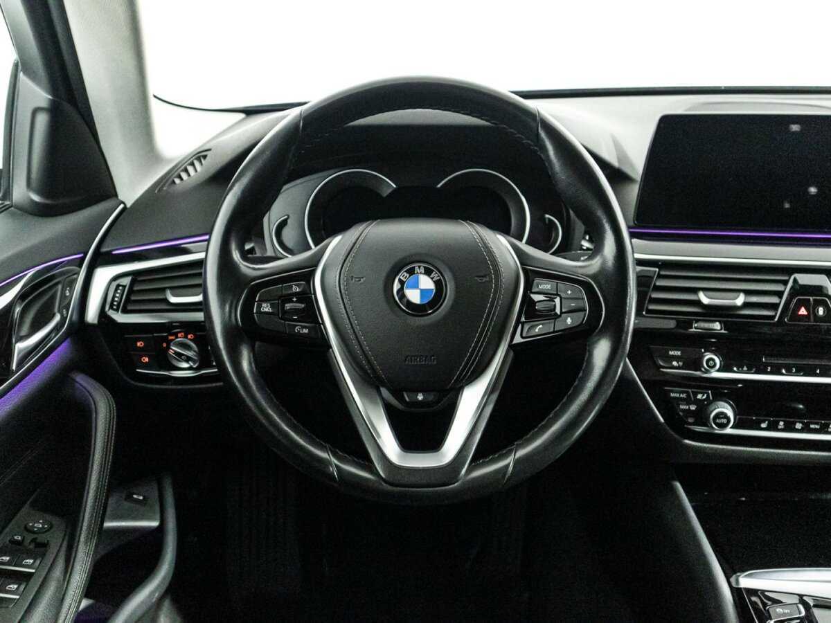 Купить BMW 5 серии с пробегом. Фото: #22