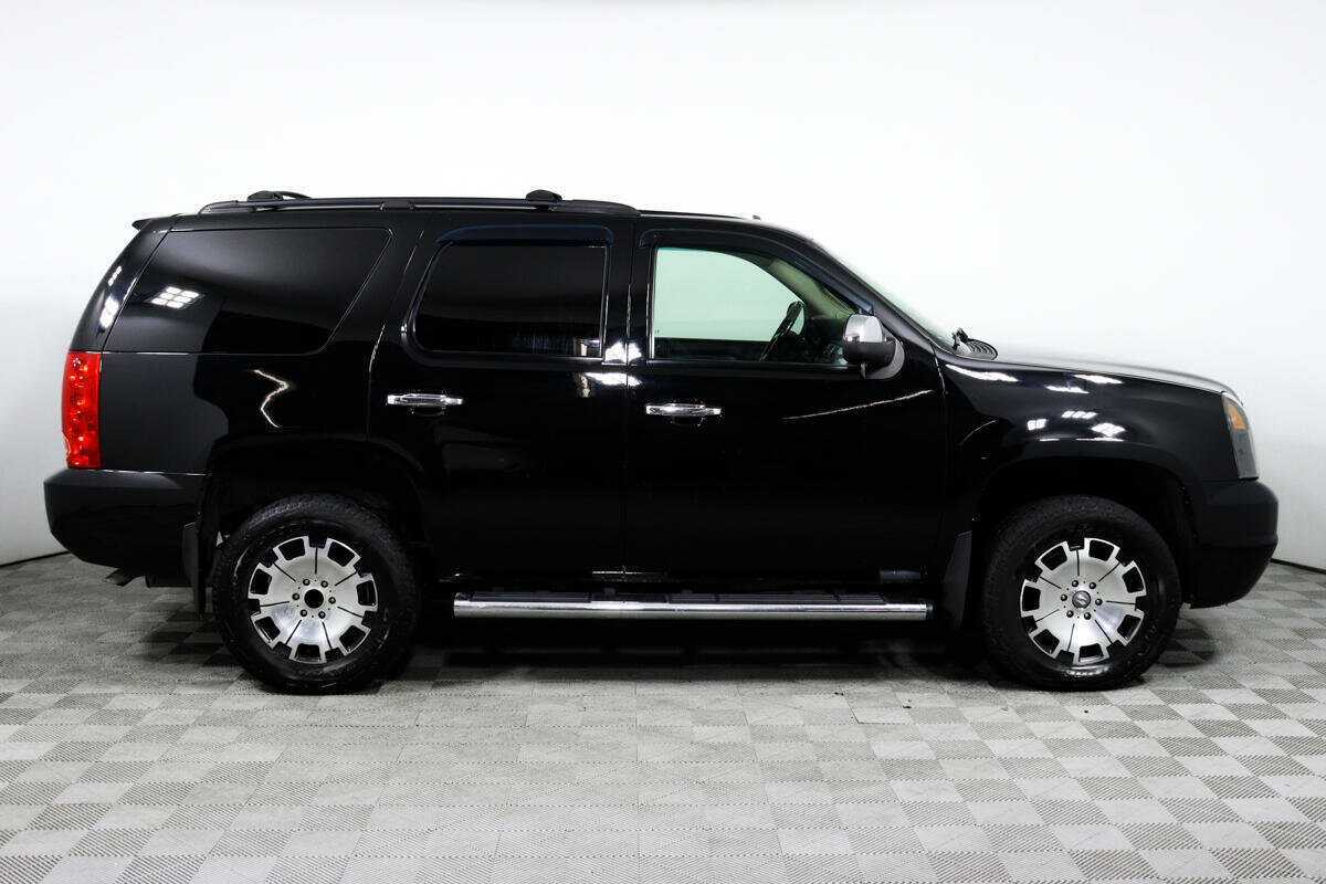 Купить GMC Yukon с пробегом. Фото: #3