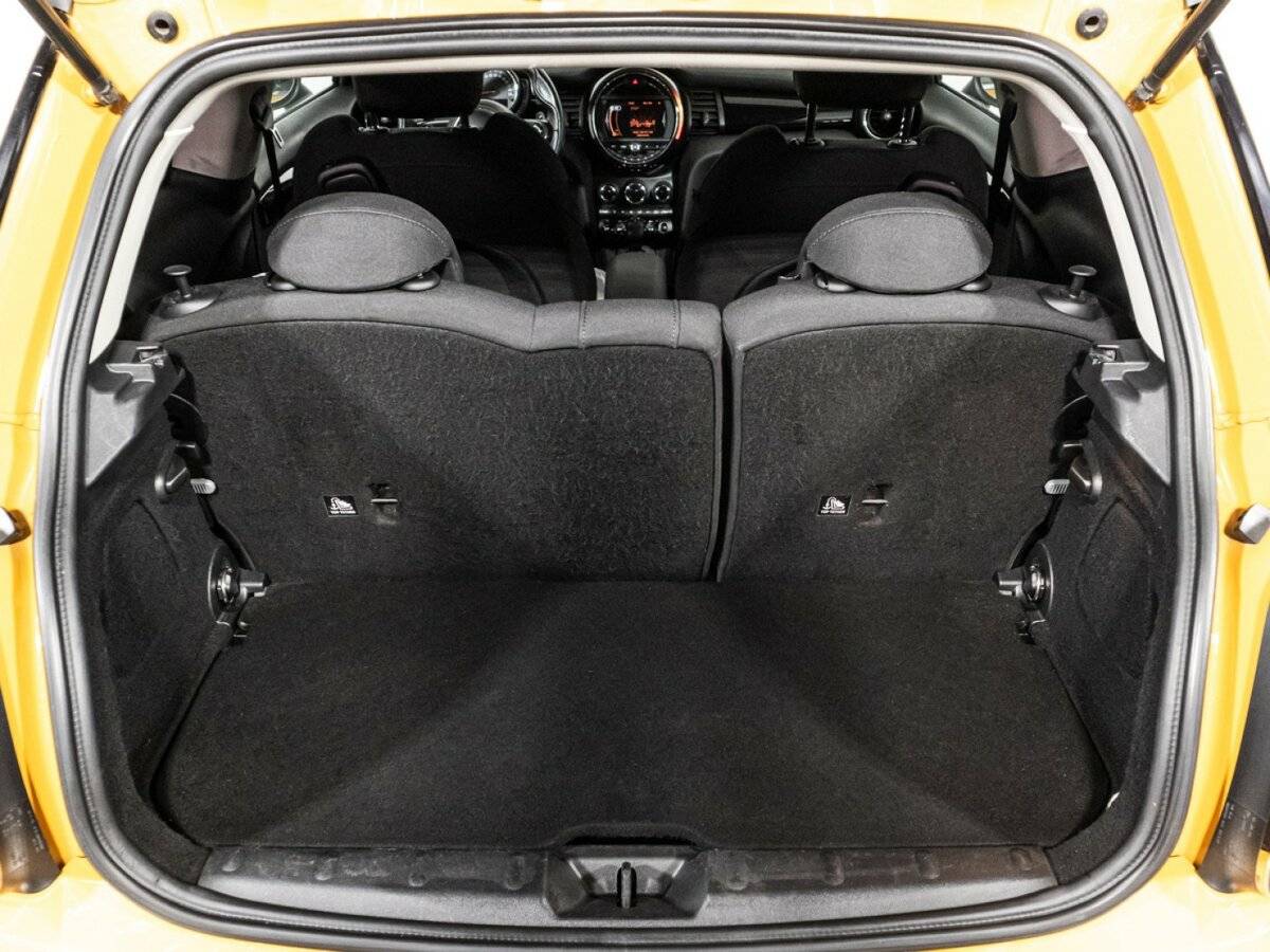 Купить Mini Hatch с пробегом. Фото: #14