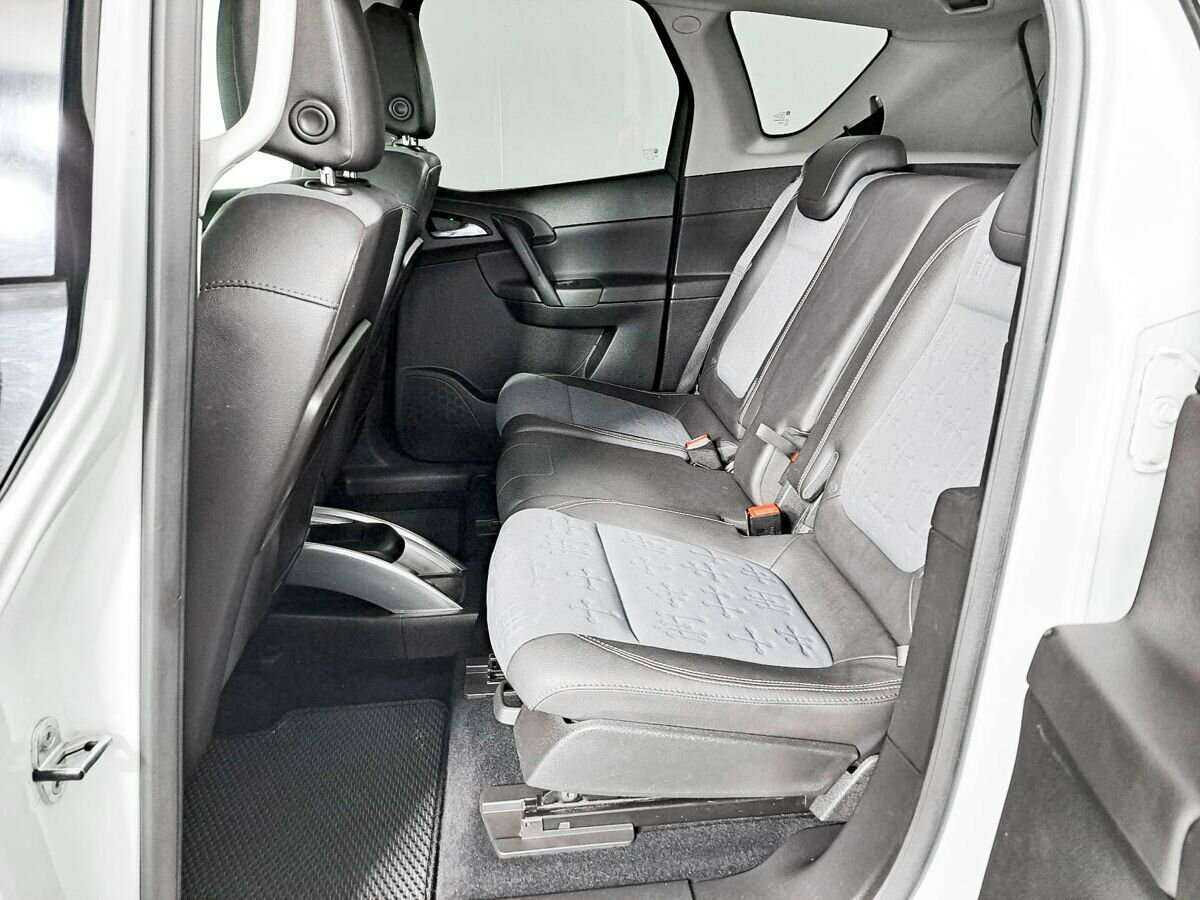 Купить Opel Meriva с пробегом. Фото: #10