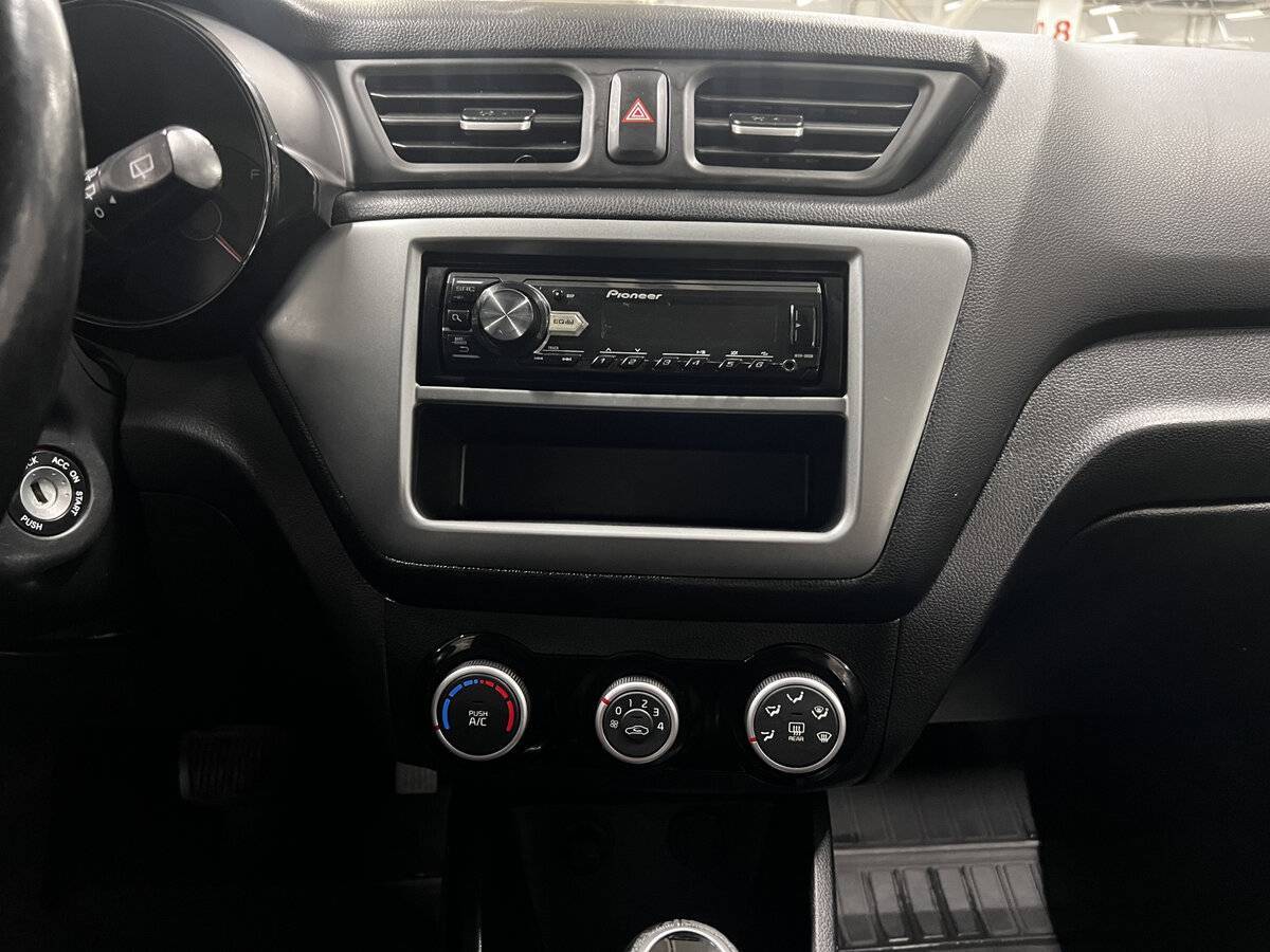 Купить Kia Rio с пробегом. Фото: #14