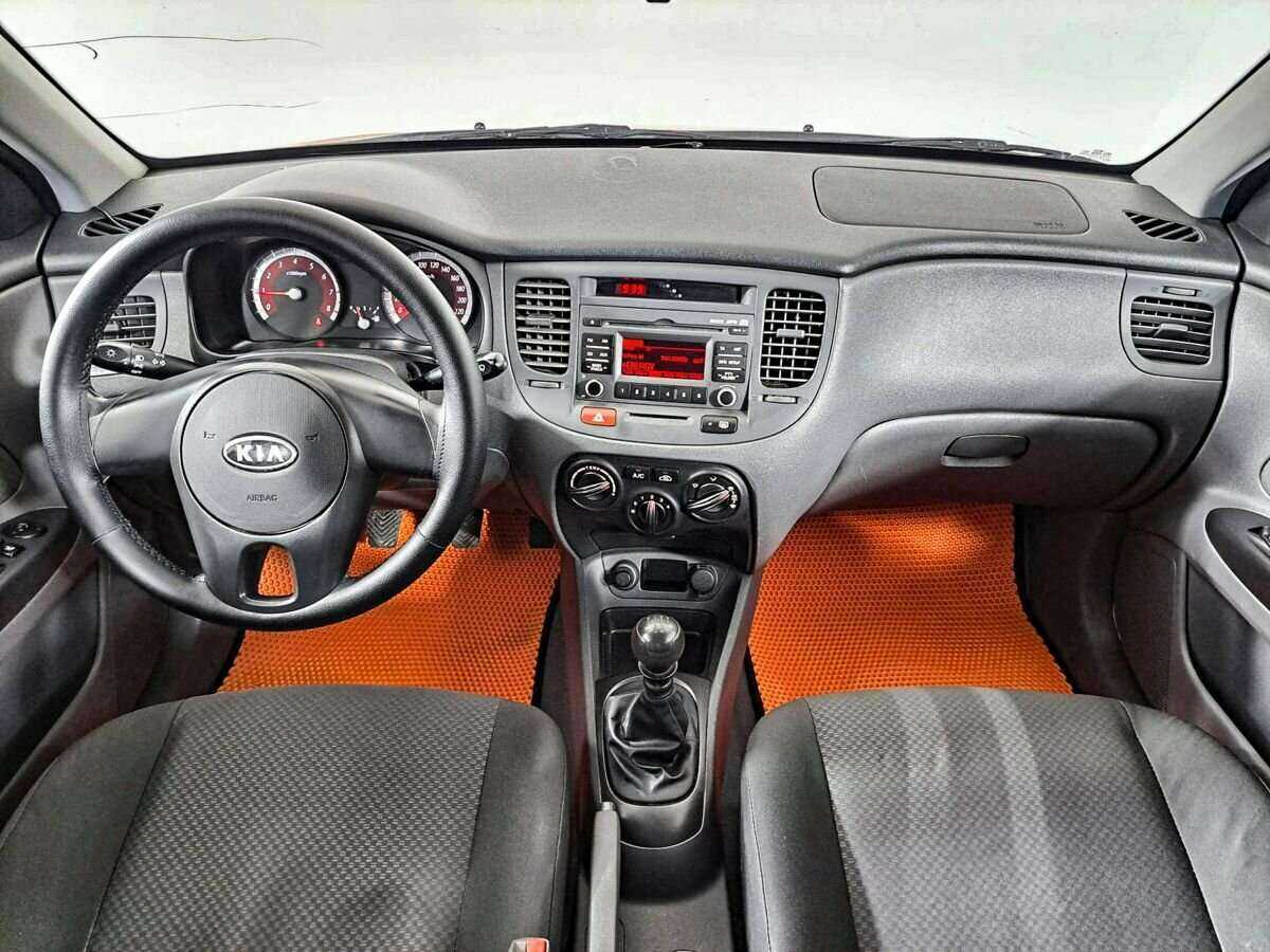 Купить Kia Rio с пробегом. Фото: #11