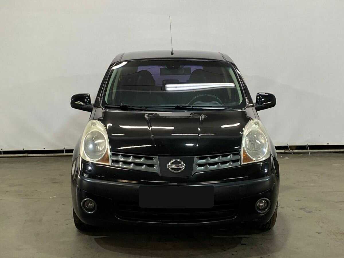 Купить Nissan Note с пробегом. Фото: #1