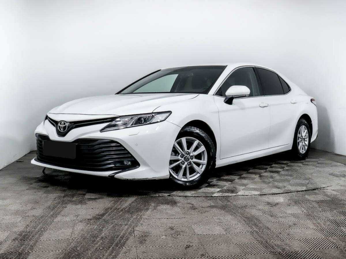 Купить Toyota Camry с пробегом. Посмотреть фото