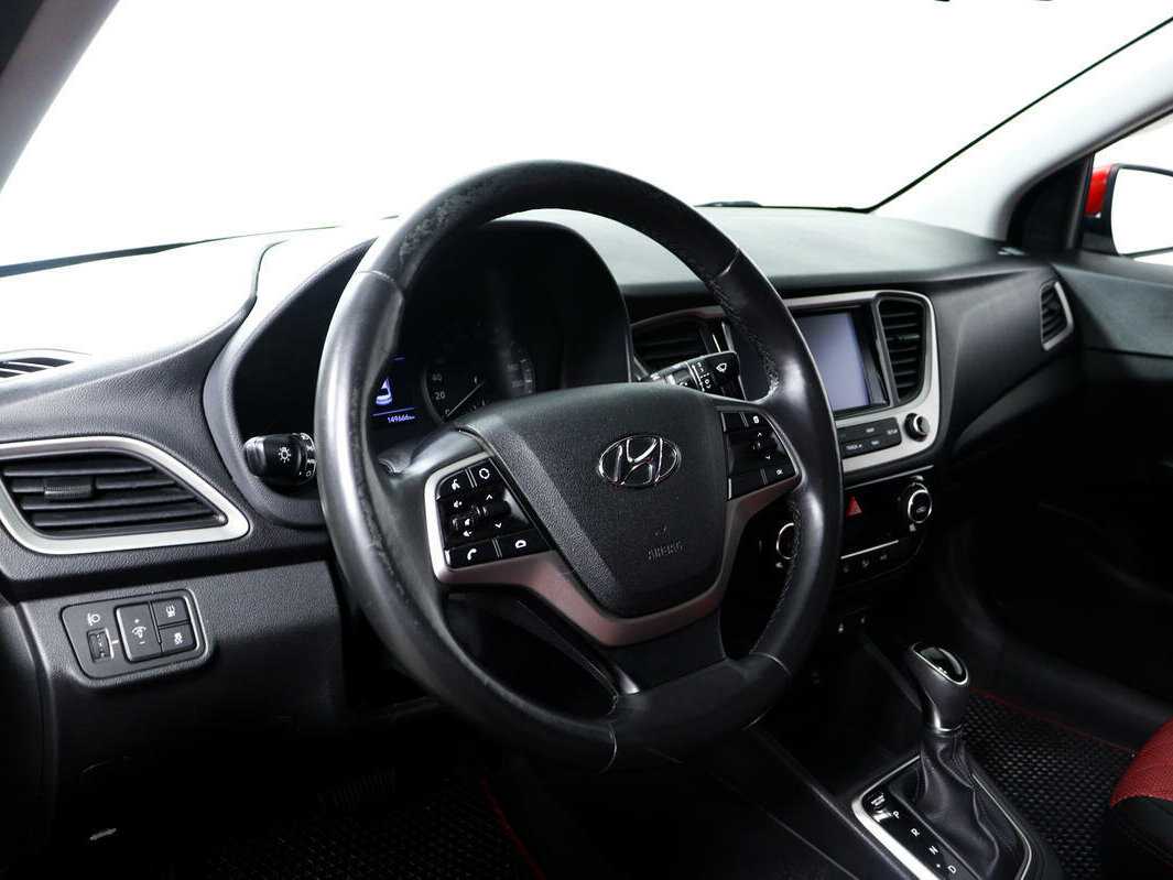 Купить Hyundai Solaris с пробегом. Фото: #12