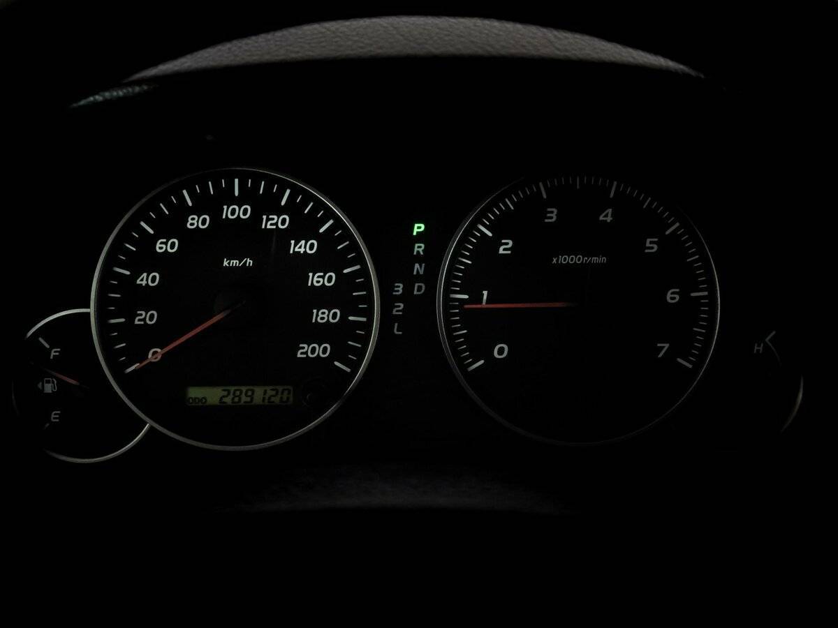 Купить Toyota Land Cruiser Prado с пробегом. Фото: #14