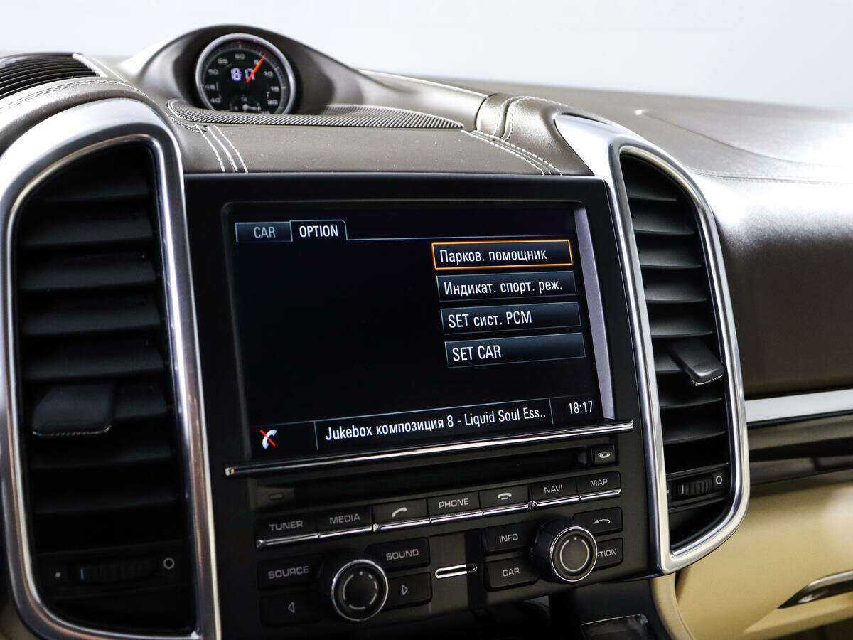 Купить Porsche Cayenne с пробегом. Фото: #14