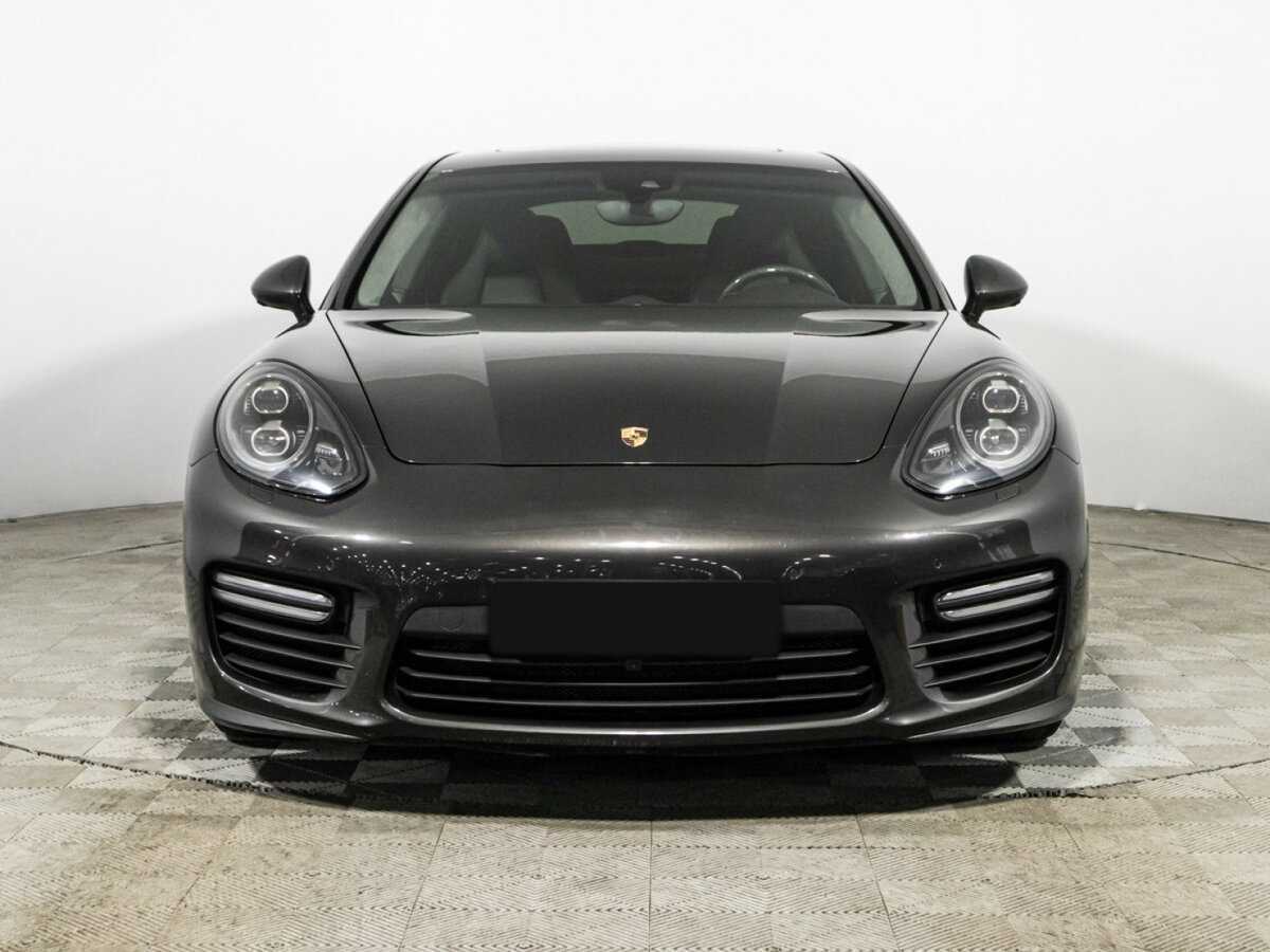 Купить Porsche Panamera с пробегом. Фото: #1