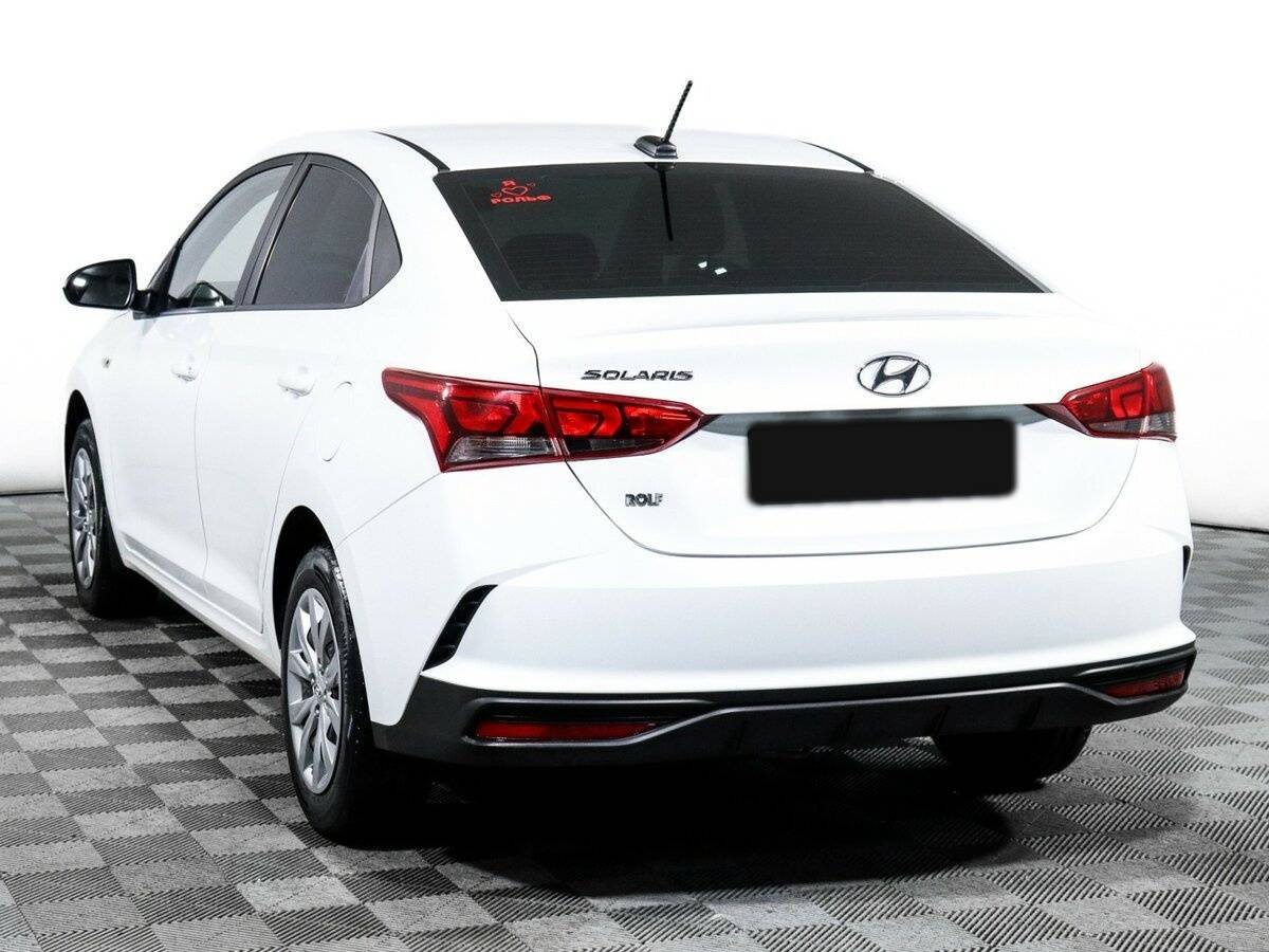 Купить Hyundai Solaris с пробегом. Фото: #5