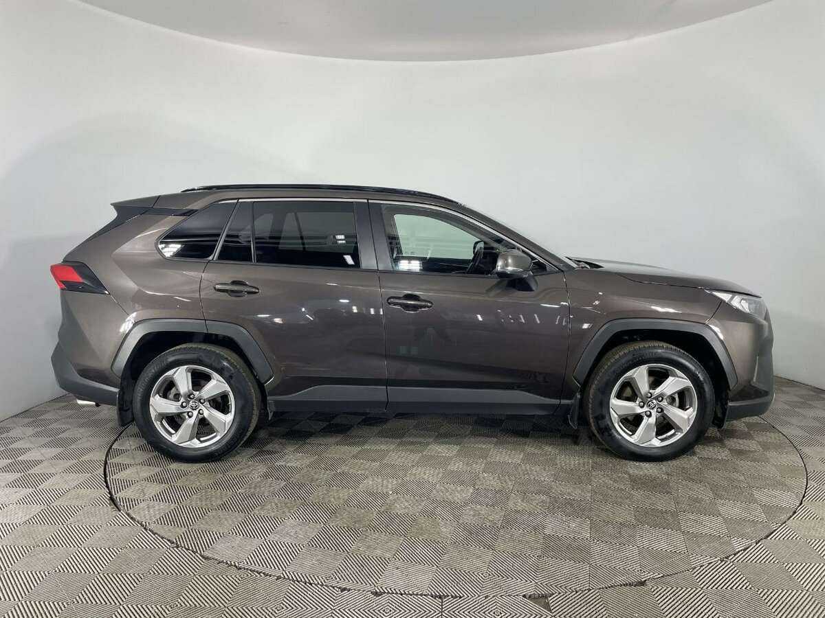 Купить Toyota RAV4 с пробегом. Фото: #2