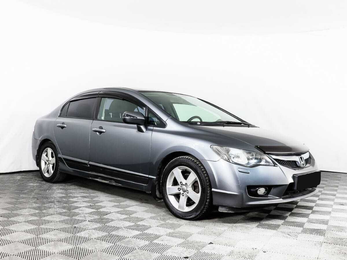 Купить Honda Civic с пробегом. Фото: #2