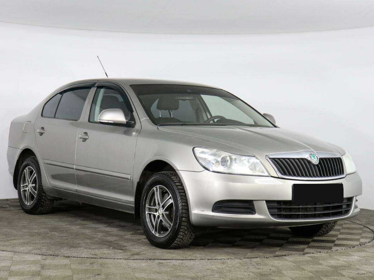 Купить Skoda Octavia с пробегом. Фото: #2