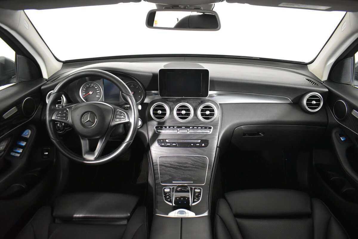 Купить Mercedes-Benz GLC с пробегом. Фото: #8