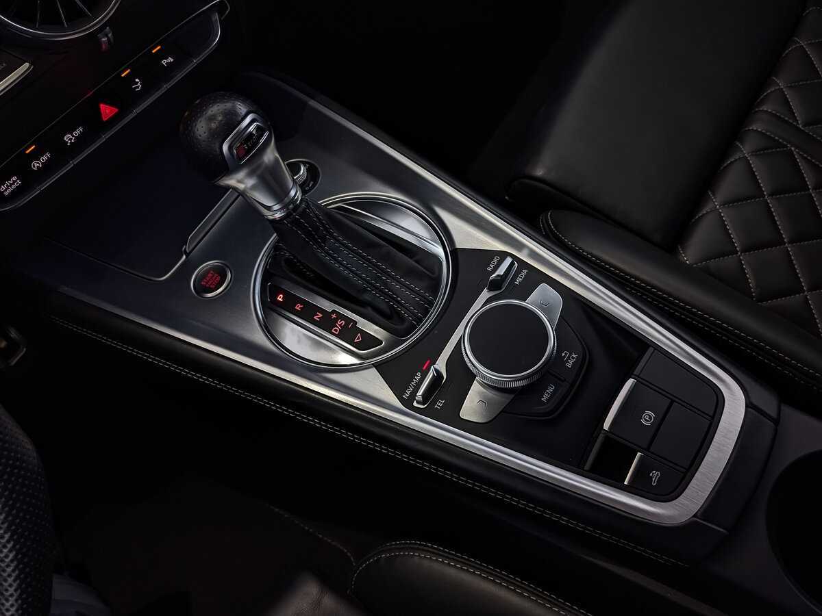 Купить Audi TT с пробегом. Фото: #21