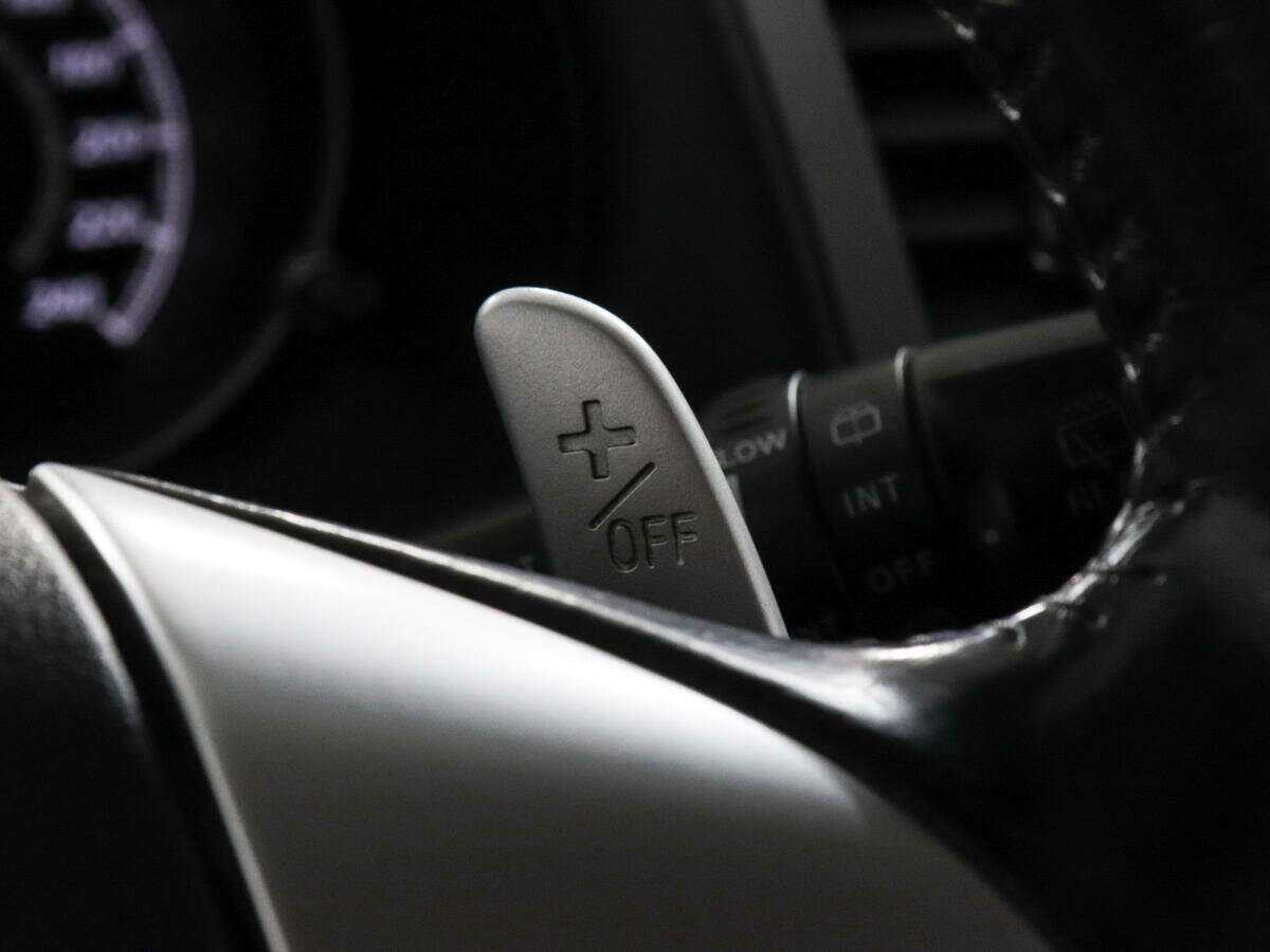 Купить Mitsubishi Outlander с пробегом. Фото: #10