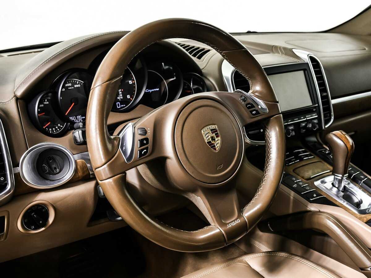 Купить Porsche Cayenne с пробегом. Фото: #17