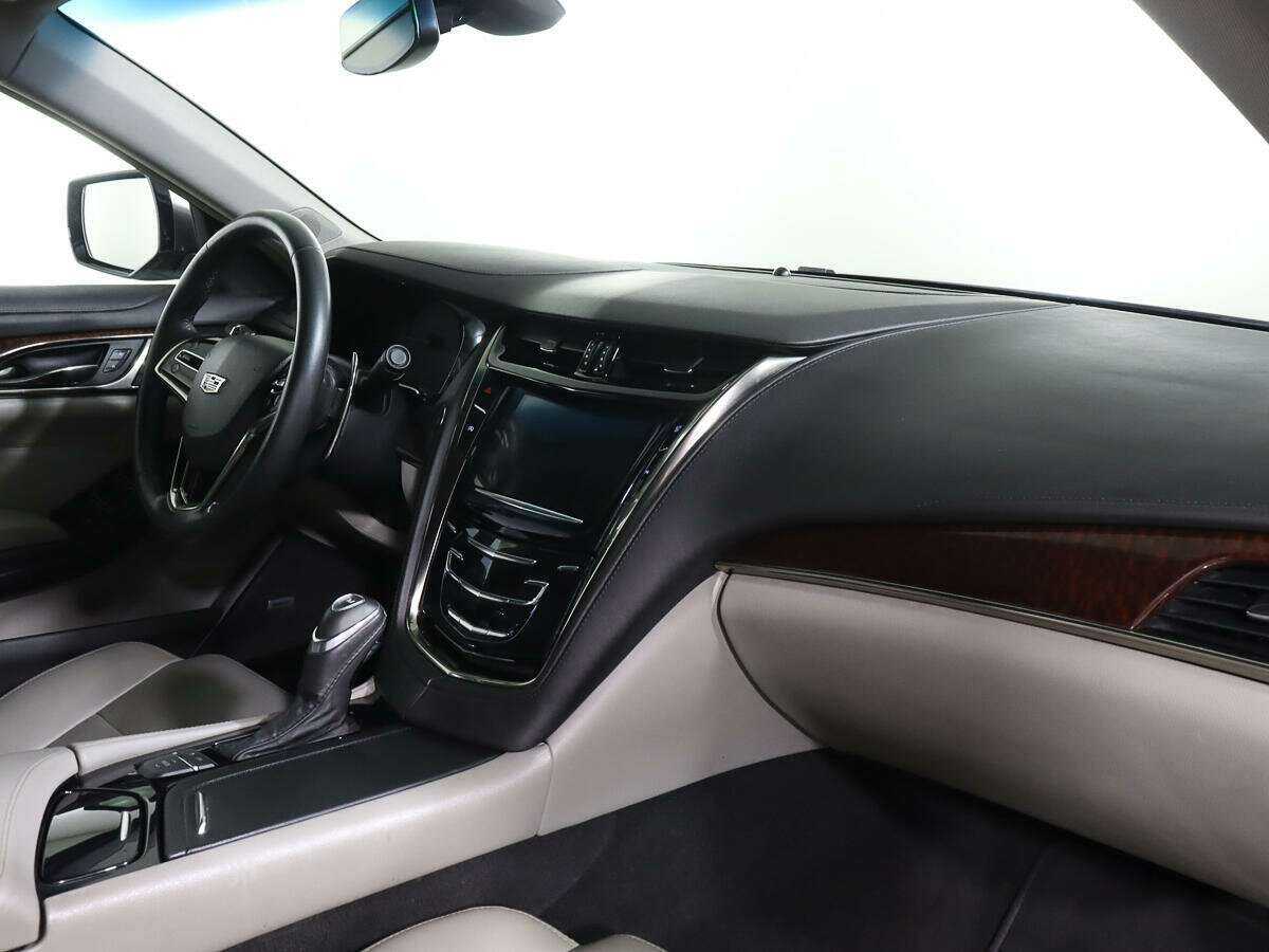 Купить Cadillac CTS с пробегом. Фото: #7