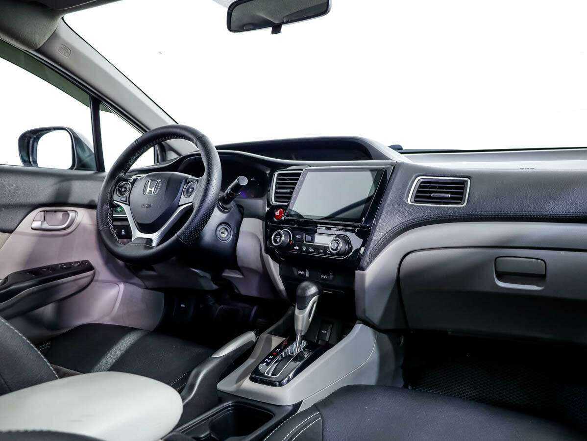 Купить Honda Civic с пробегом. Фото: #8