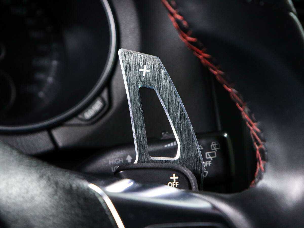 Купить Volkswagen Golf GTI с пробегом. Фото: #12
