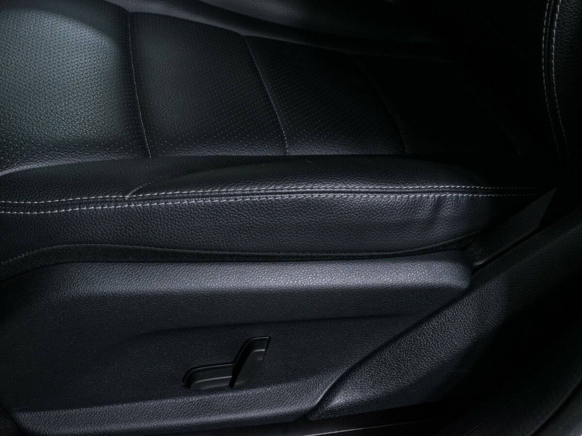 Купить Mercedes-Benz GLC с пробегом. Фото: #17