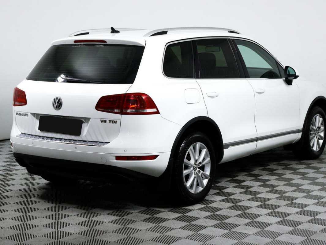 Купить Volkswagen Touareg с пробегом. Фото: #4