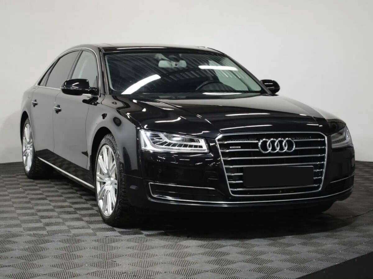 Купить Audi A8 с пробегом. Фото: #2