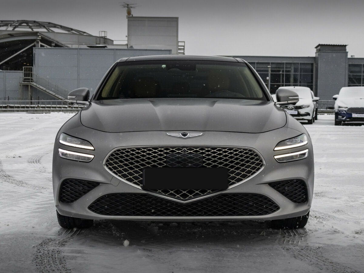 Купить Genesis G70 с пробегом. Фото: #2