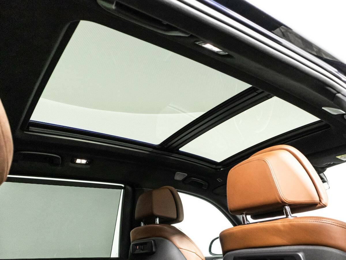 Купить BMW X7 с пробегом. Фото: #28