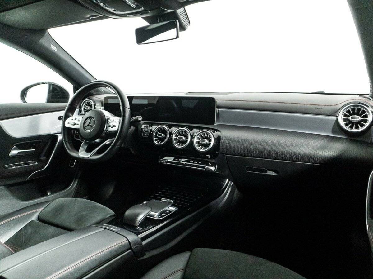 Купить Mercedes-Benz CLA с пробегом. Фото: #8