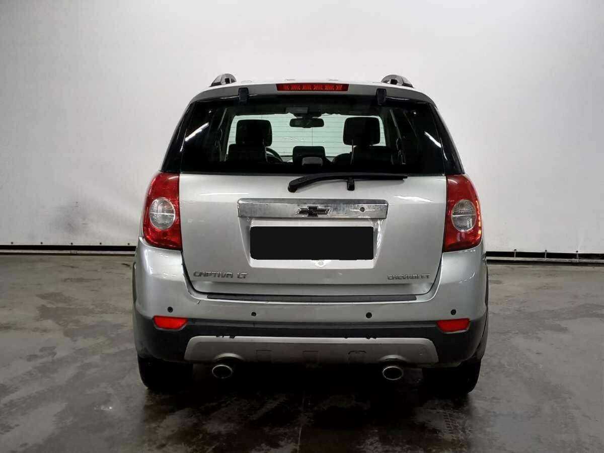 Купить Chevrolet Captiva с пробегом. Фото: #5