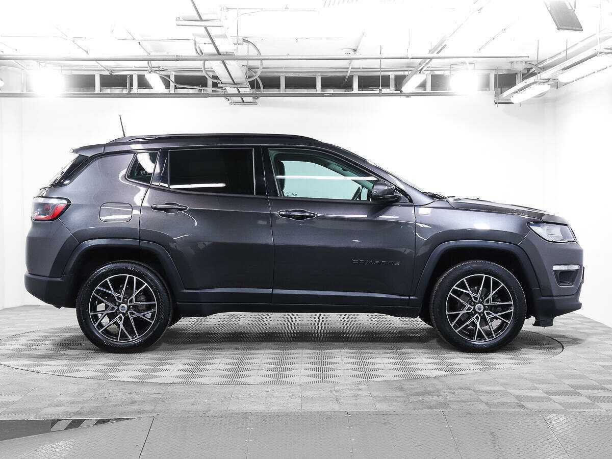 Купить Jeep Compass с пробегом. Фото: #3