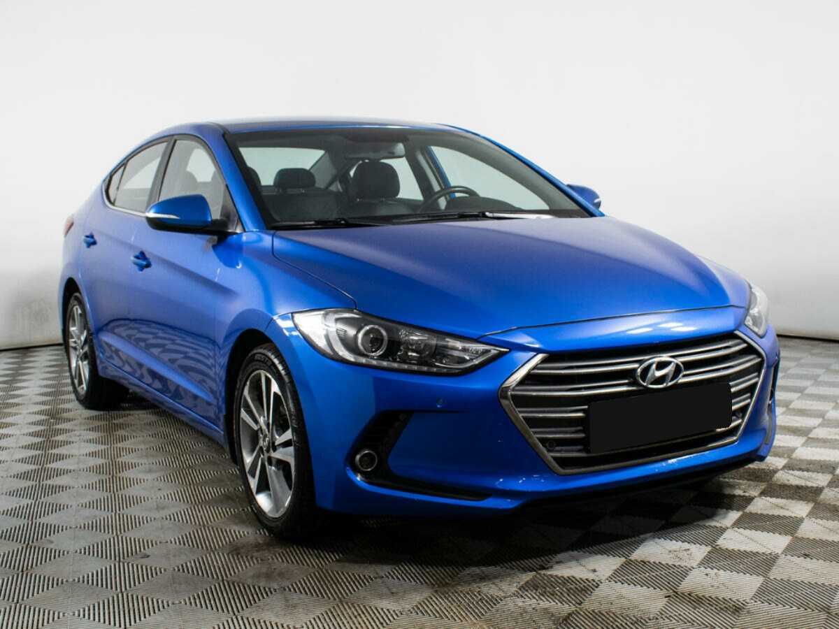 Купить Hyundai Elantra с пробегом. Фото: #2