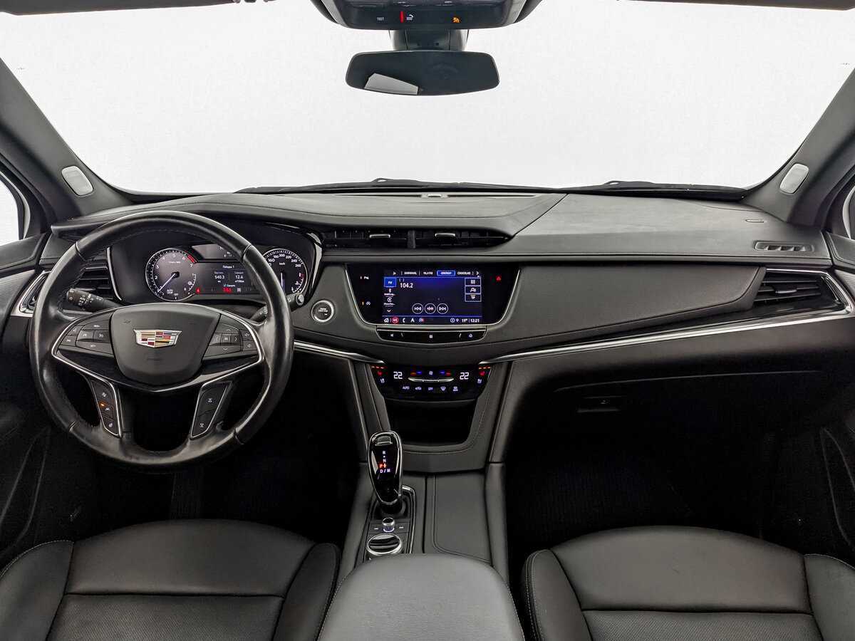 Купить Cadillac XT5 с пробегом. Фото: #13