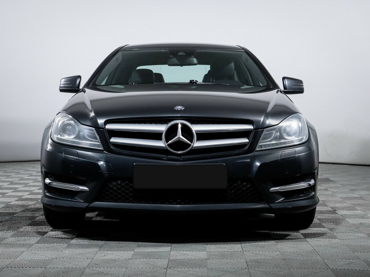 Купить Mercedes-Benz C-Класс с пробегом. Фото: #1