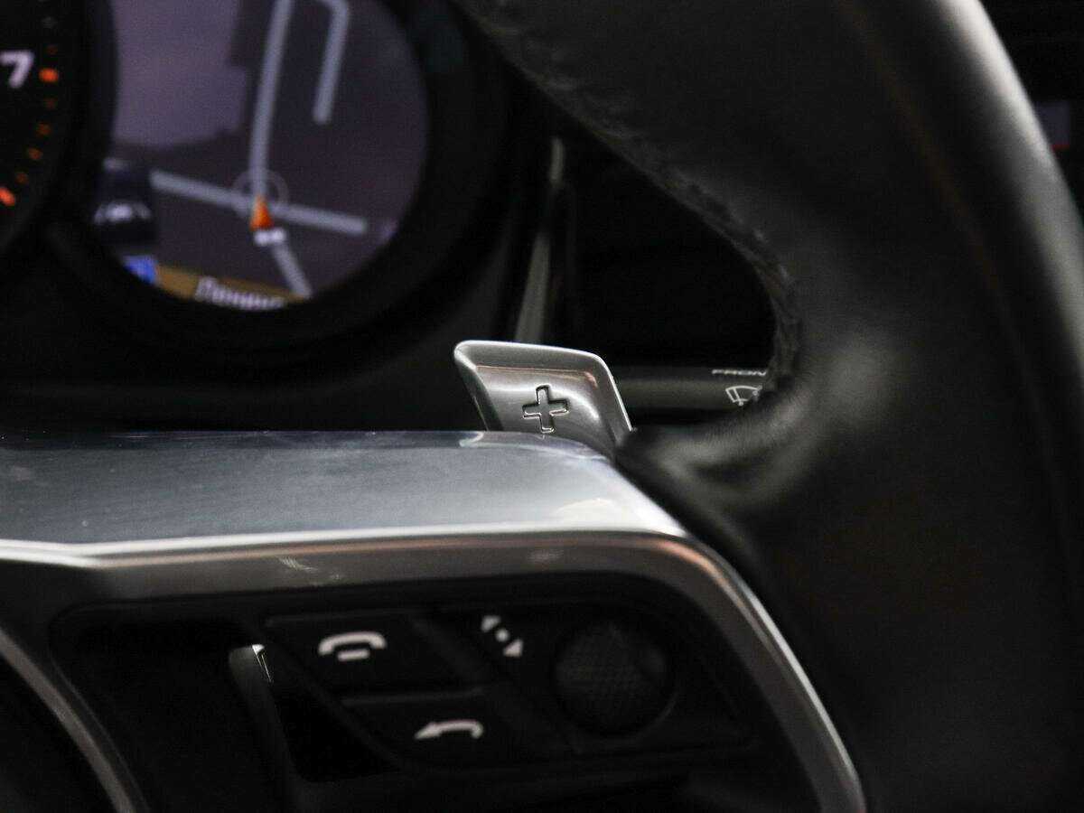 Купить Porsche Macan с пробегом. Фото: #14