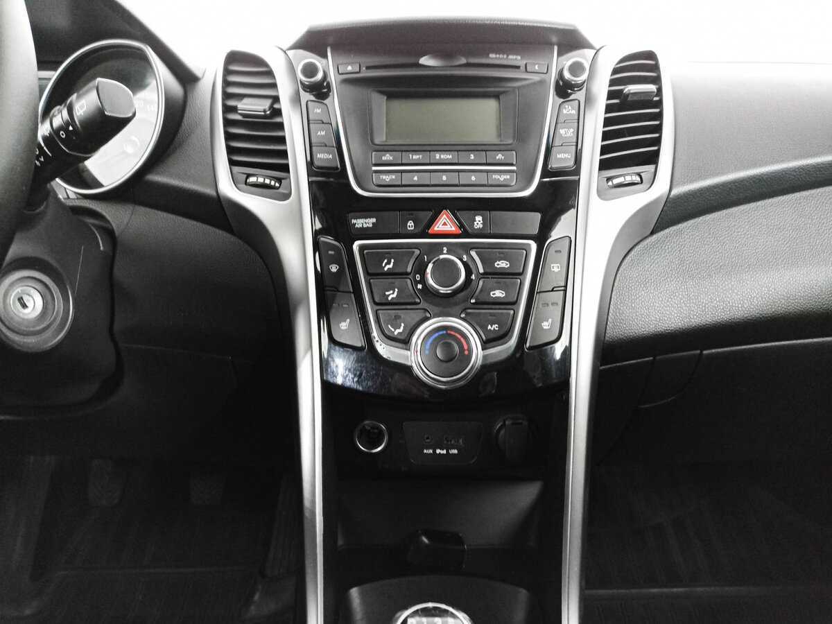 Купить Hyundai i30 с пробегом. Фото: #12