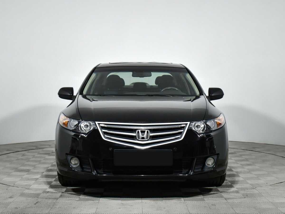Купить Honda Accord с пробегом. Фото: #1