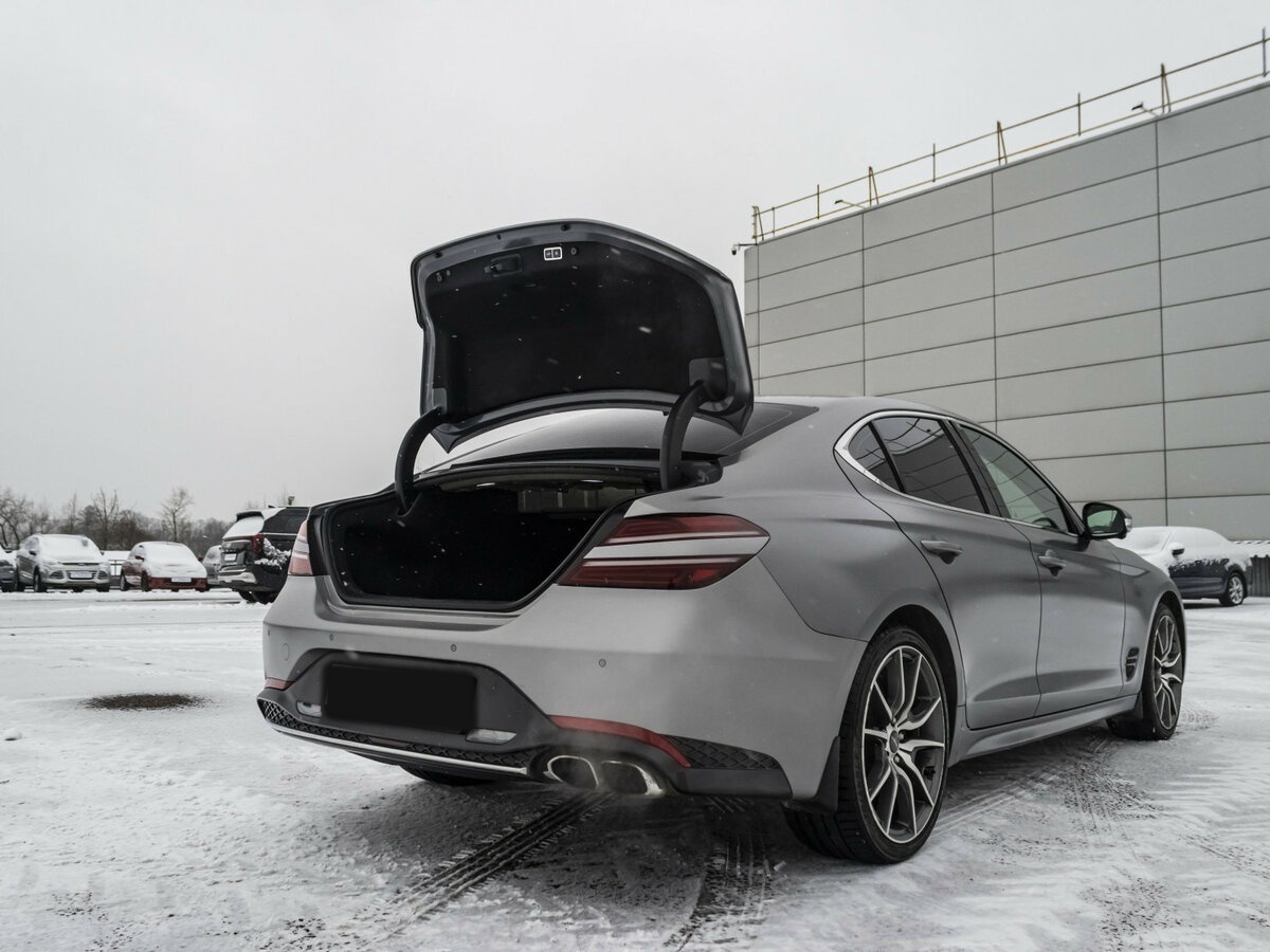Купить Genesis G70 с пробегом. Фото: #20