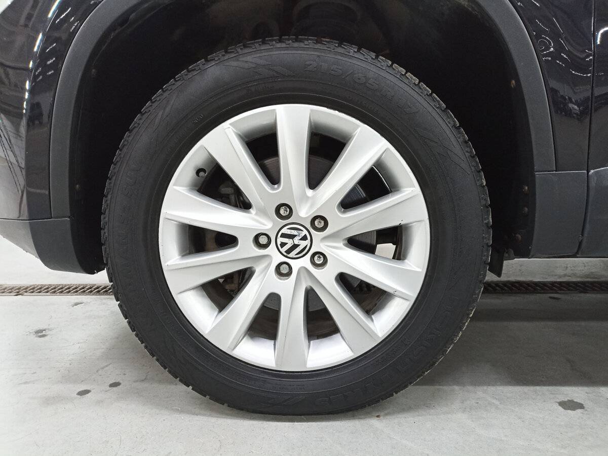 Купить Volkswagen Tiguan с пробегом. Фото: #17