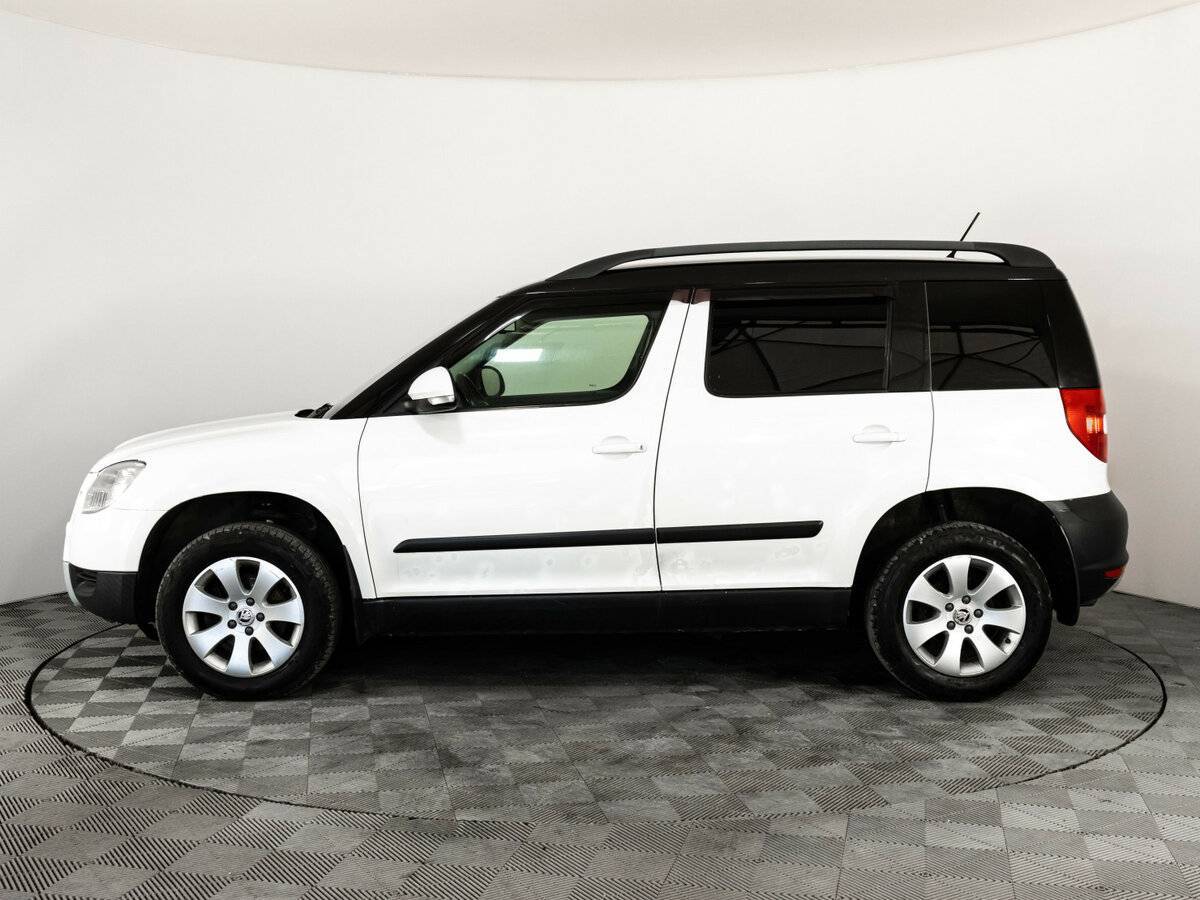 Купить Skoda Yeti с пробегом. Фото: #6